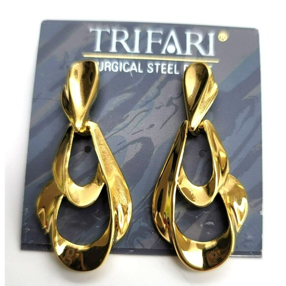 Trifari Jewelry - Vintage Trifari Earrings Gold Tone Double Loop Dangle Fashion Elegant DH100